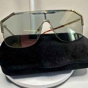 Authentic Gucci sunglasses